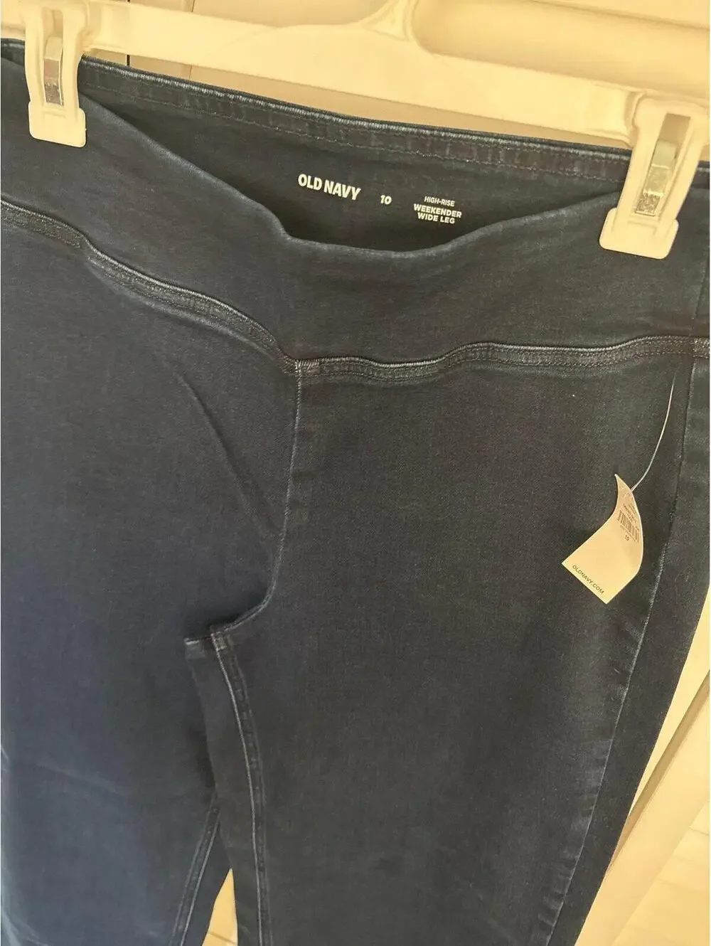 Old Navy High Rise Weekender Wide Leg Pull on Jeans size 10
